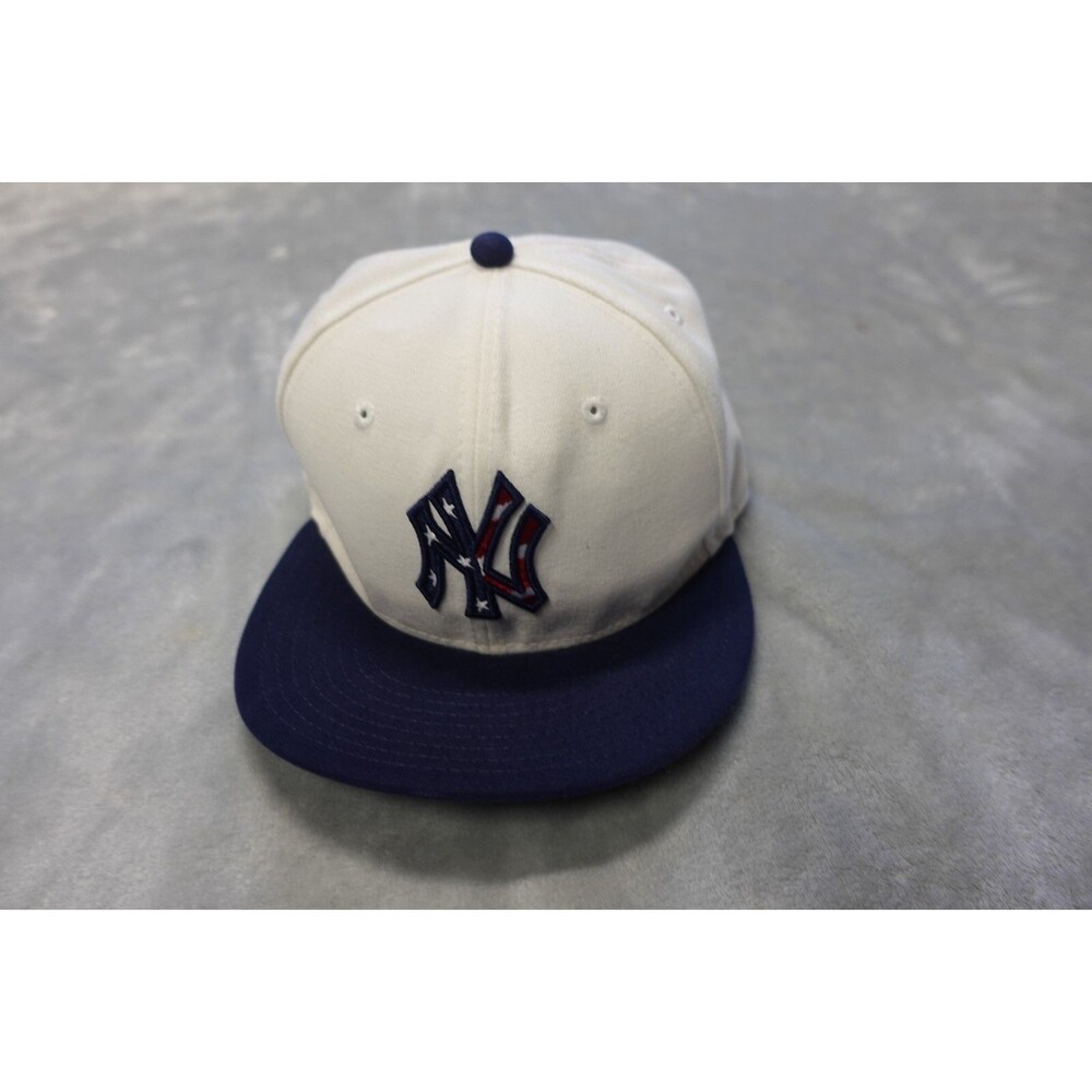 New York Yankees New Era 59Fifty Fitted Hat Cap Stars & Stripes Size 7 White